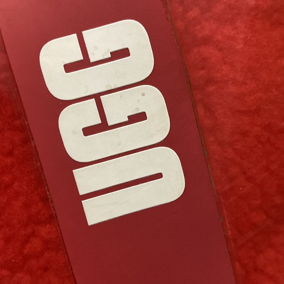 Hibiscus clear Uggs with matching Fanny pack bag - Picture 14 of 15